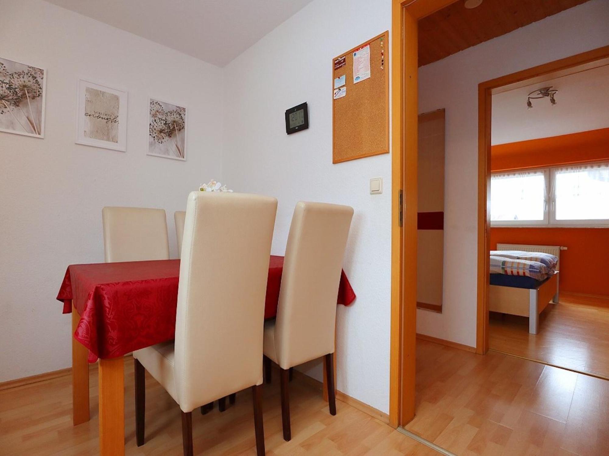 Cozy Apartment In Schwenningen With Garden 빌린겐슈베닝겐 외부 사진