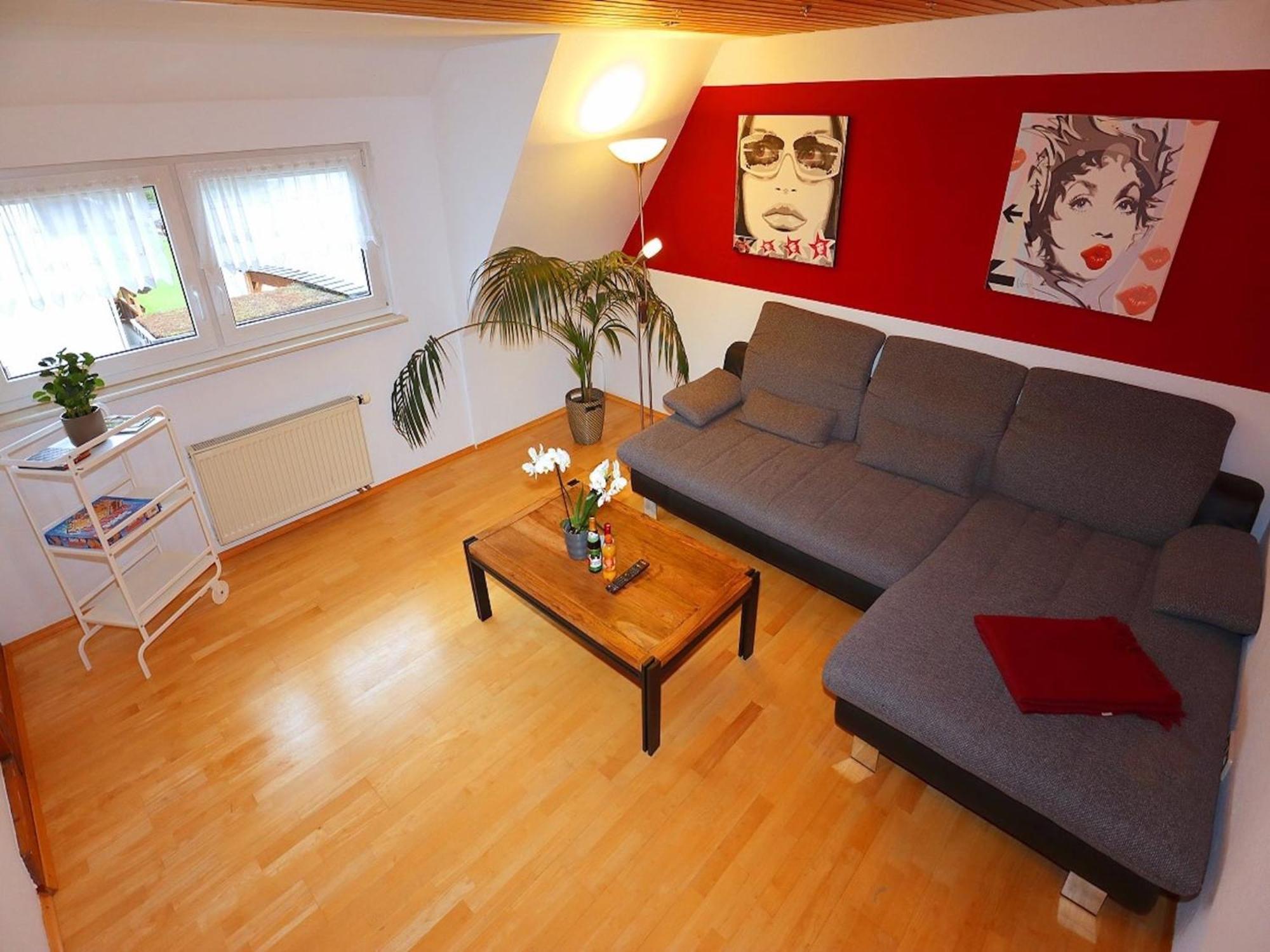 Cozy Apartment In Schwenningen With Garden 빌린겐슈베닝겐 외부 사진